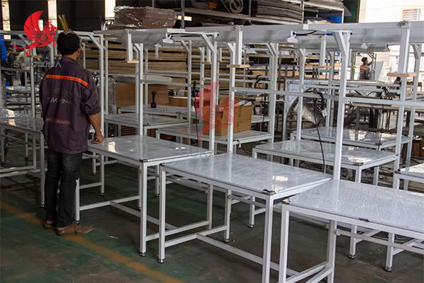 Sukavina cung cấp số lượng lớn bàn công nghiệp lắp ráp theo yêu cầu 